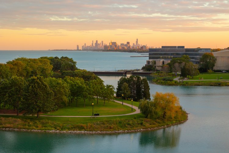 Evanston stock photo from Unsplash